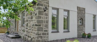 2 bedroom accommodation in Pontllyfni, near Caernarfon