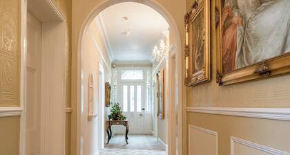 11 bedroom accommodation in Wainfleet All Saints, near Skegness