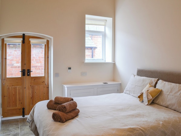 3 chambres, Wi-Fi gratuit, draps fournis