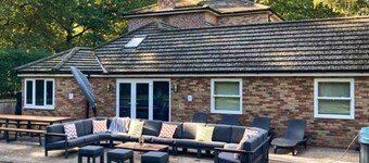 Alloggio con 7 camere da letto ad North Duffield, near York