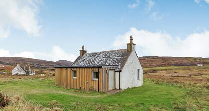 1 bedroom accommodation in Feriniquarrie, near Glendale