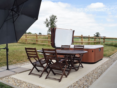 3 bedroom accommodation in Lubenham, near Market Harborough