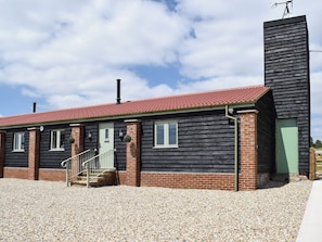 Exterior - 3 bedroom accommodation in Lubenham, near Market Harborough (Lubenham, near Market Harborough)
