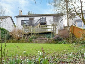 Property grounds - 4 bedroom accommodation in Trusham, near Newton Abbot (Trusham, near Newton Abbot)