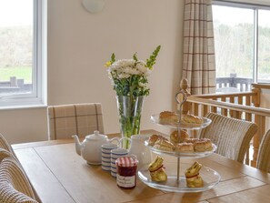 Dining - 4 bedroom accommodation in Trusham, near Newton Abbot (Trusham, near Newton Abbot)