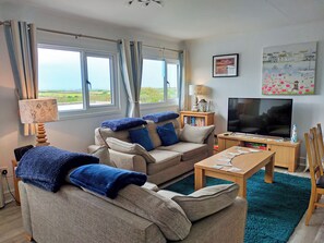 Smart TV - 2 bedroom accommodation in St Merryn, near Padstow (St Merryn, near Padstow)