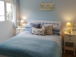 2 chambres, lit parapluie, Wi-Fi gratuit, draps fournis