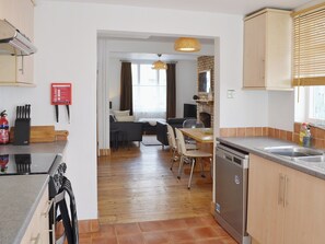 Dishwasher, cookware/dishes/utensils