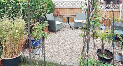 2 bedroom accommodation in Alfreton, near Matlock