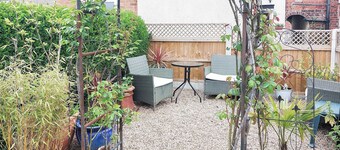 2 bedroom accommodation in Alfreton, near Matlock