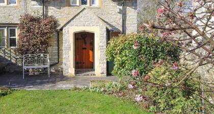 Zauberhaftes Cottage aus dem 17. Jahrhundert im schönen Dorf Bretforton