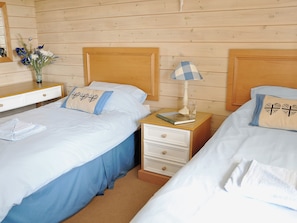 2 bedrooms, bed sheets