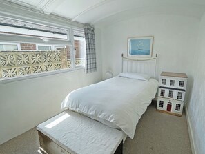 4 chambres, accès au Wi-Fi (inclus), literie fournie