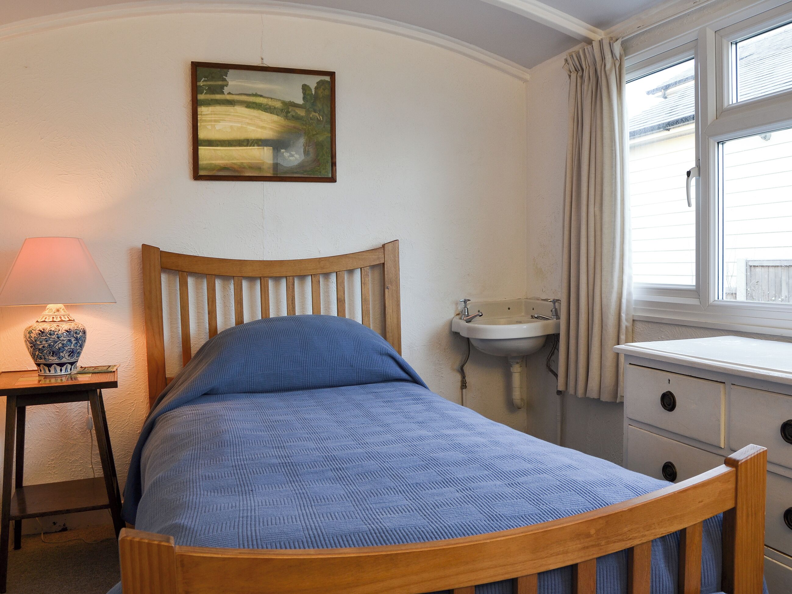 4 bedrooms, free WiFi, bed sheets