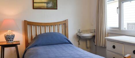4 Schlafzimmer, kostenloses WLAN, Bettwäsche