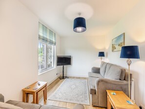 Living area - 2 bedroom accommodation in Meathop, near Grange-over-Sands (Meathop, near Grange-over-Sands)