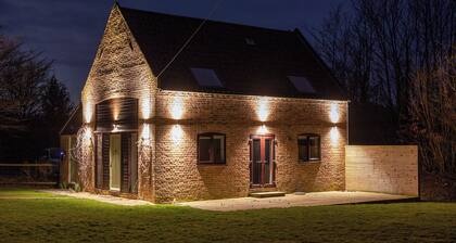 2 bedroom accommodation in Scottow, near Coltishall