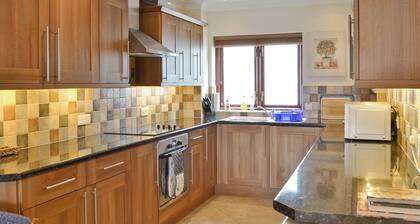 3 bedroom accommodation in Castletown