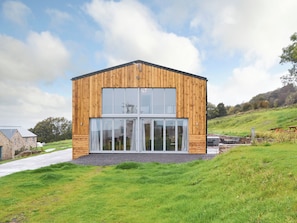 Exterior - 6 bedroom accommodation in Wolsingham, near Stanhope (Wolsingham, near Stanhope)