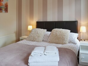 3 chambres, Wi-Fi gratuit, draps fournis