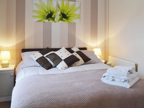 3 chambres, Wi-Fi gratuit, draps fournis