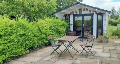 2 bedroom accommodation in Toynton-All-Saints, near Spilsby