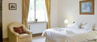 3 bedroom accommodation in Cumwhinton, Carlisle