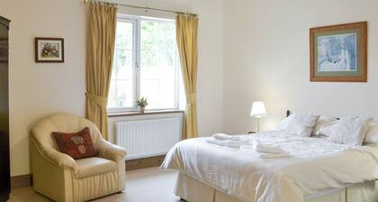 3 bedroom accommodation in Cumwhinton, Carlisle