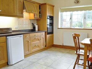 Dishwasher, high chair - 3 bedroom accommodation in Cumwhinton, Carlisle (Cumwhinton, Carlisle)