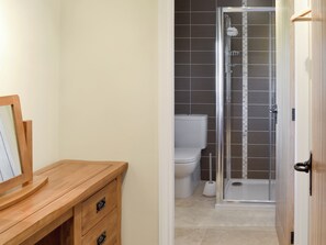 Towels - 3 bedroom accommodation in Pendleton, near Clitheroe (Pendleton, near Clitheroe)