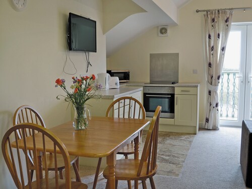 2 bedroom accommodation in Chipshop, near Tavistock