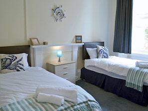 14 bedrooms, free WiFi, bed sheets