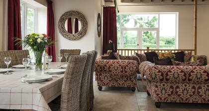 Haven View - UKC2301