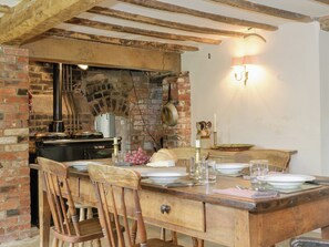 Dining - Ideal for couples or friends holidaying together. (Stitchcombe, near Marlborough)