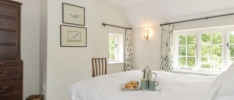 4 Schlafzimmer, kostenloses WLAN, Bettwäsche