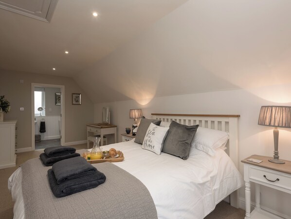 3 habitaciones, wifi gratis y ropa de cama 