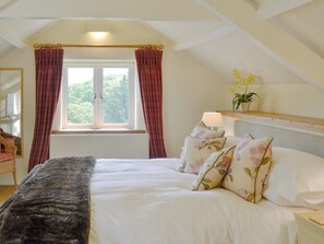 1 bedroom, free WiFi, bed sheets - Fisherman's Cottage - The Nook (Dartmeet, near Yelverton)