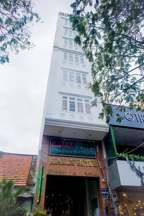 Exterior - Kally Hotel (Ho Chi Minh City)