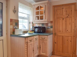 Kochgeschirr/Geschirr/Besteck