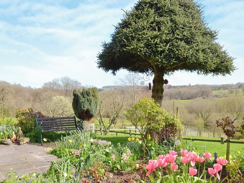 1 bedroom accommodation in Cheriton Bishop, near Exeter