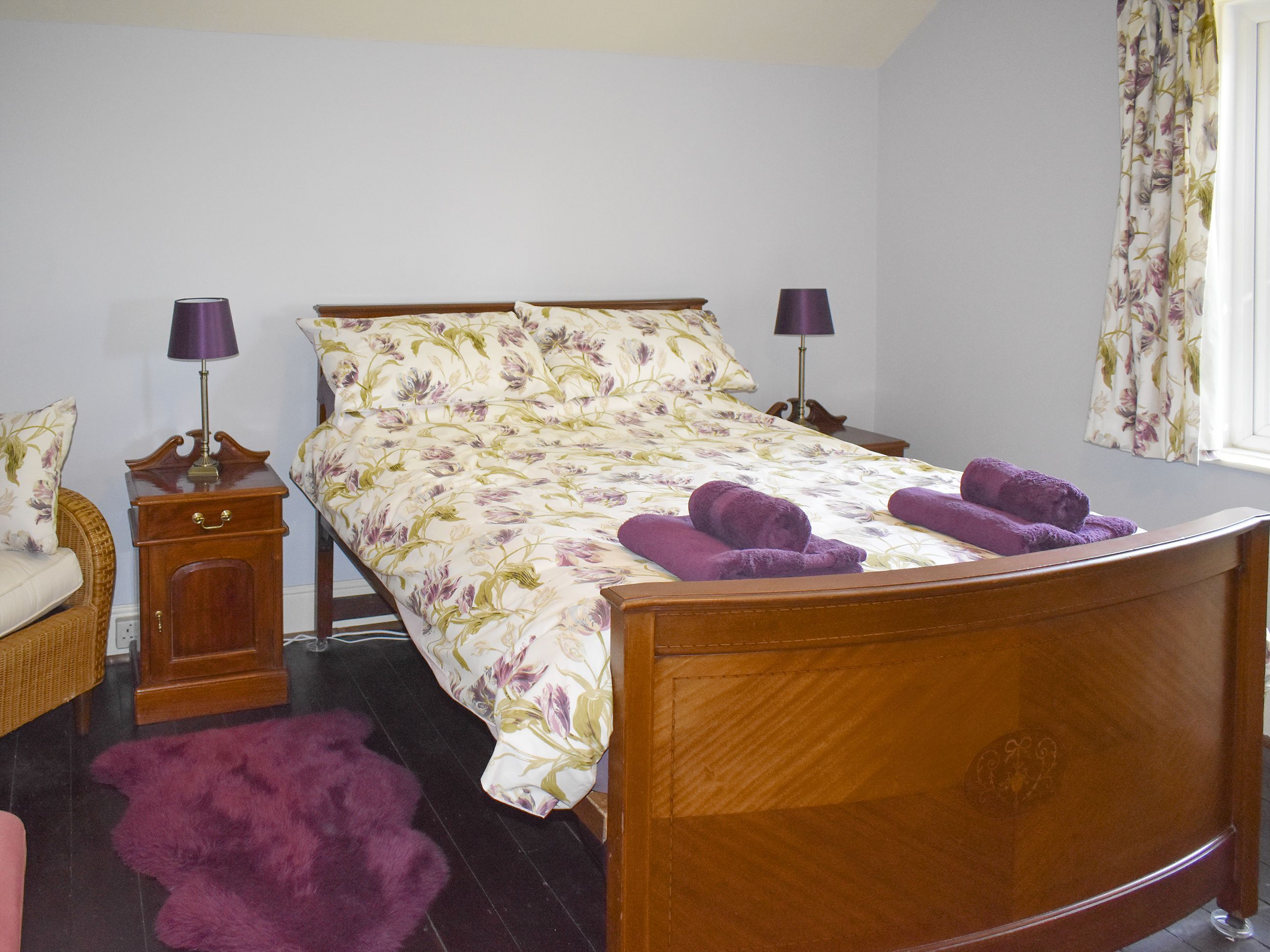 4 bedrooms, free WiFi, bed sheets