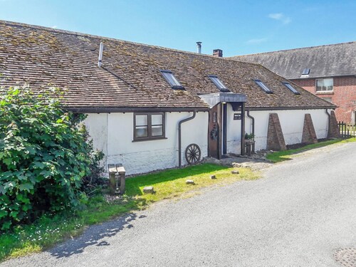 This is the ideal base for discovering and exploring Dorset.