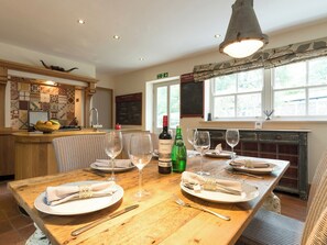 Dining - 3 bedroom accommodation in Riding Mill, near Corbridge (Riding Mill, near Corbridge)