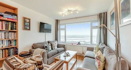 2 bedroom accommodation in Appledore, Bideford