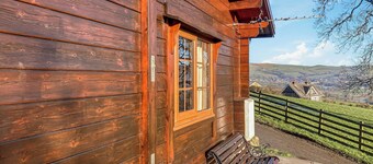 2 bedroom accommodation in Cononley, near Skipton