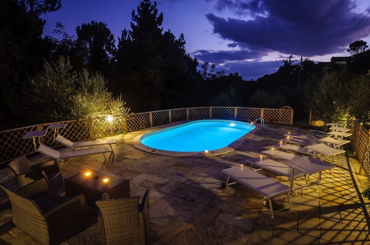 Outdoor pool, sun loungers