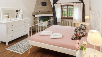 6 Schlafzimmer, Bügeleisen/Bügelbrett, kostenloses WLAN, Bettwäsche