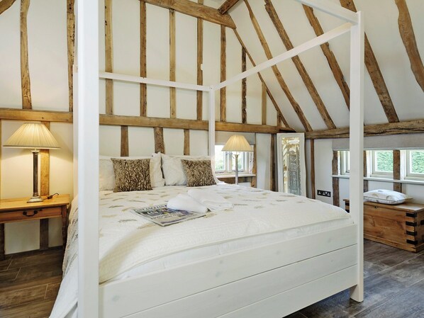 2 chambres, Wi-Fi gratuit, draps fournis