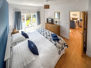 2 chambres, Wi-Fi gratuit, draps fournis