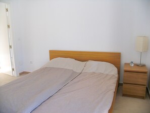 3 Schlafzimmer, Bügeleisen/Bügelbrett, kostenloses WLAN, Bettwäsche